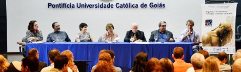 CONABEA Goiânia-2013: aprovado texto de atualização das diretrizes, eleita nova diretoria, lançado livro sobre os 40 anos da abea.